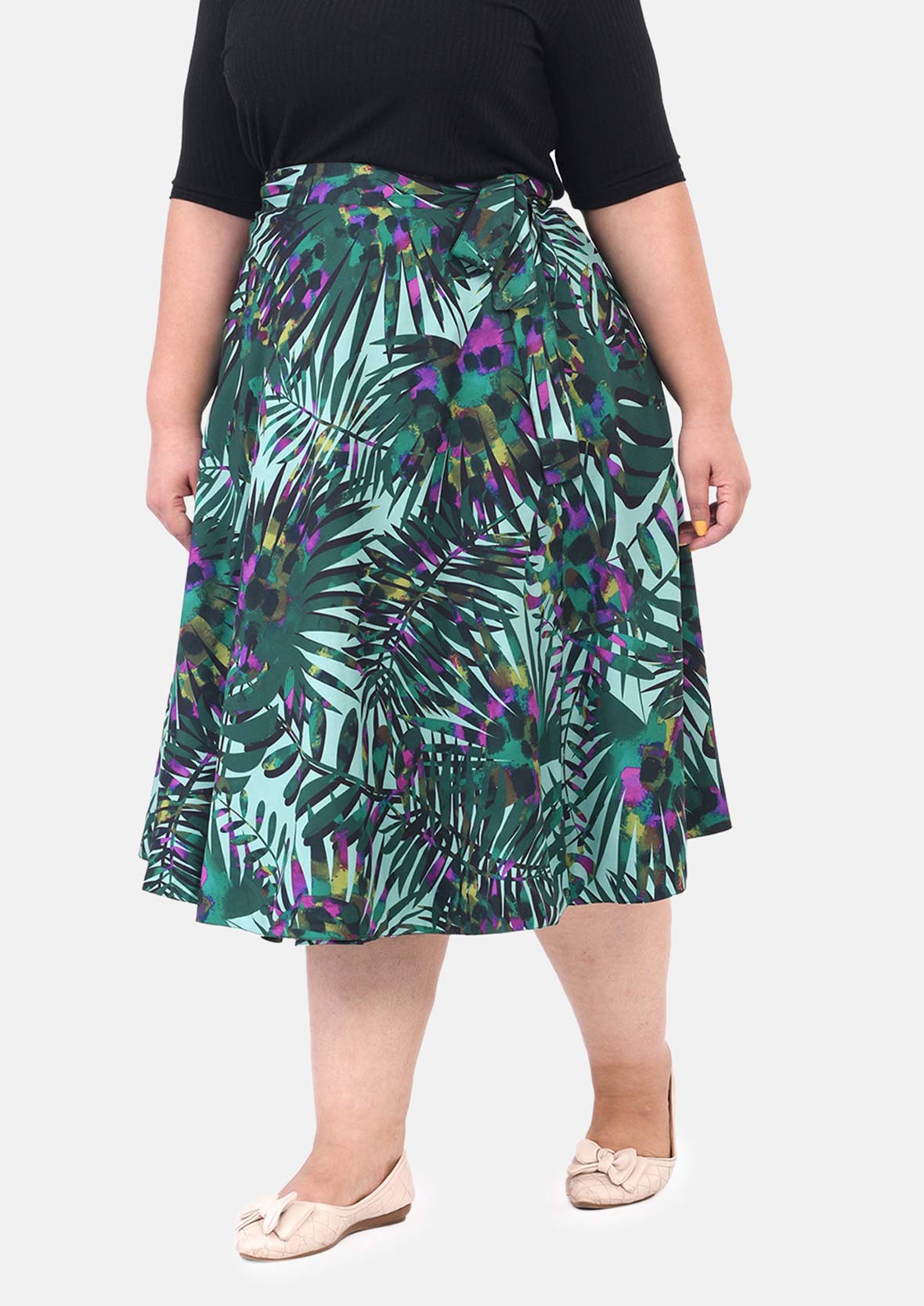 floral jungle print reversible green skirt #color_Green Leafy