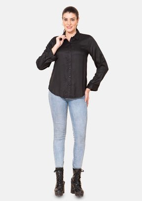 Collared Shirt With Front-Button
