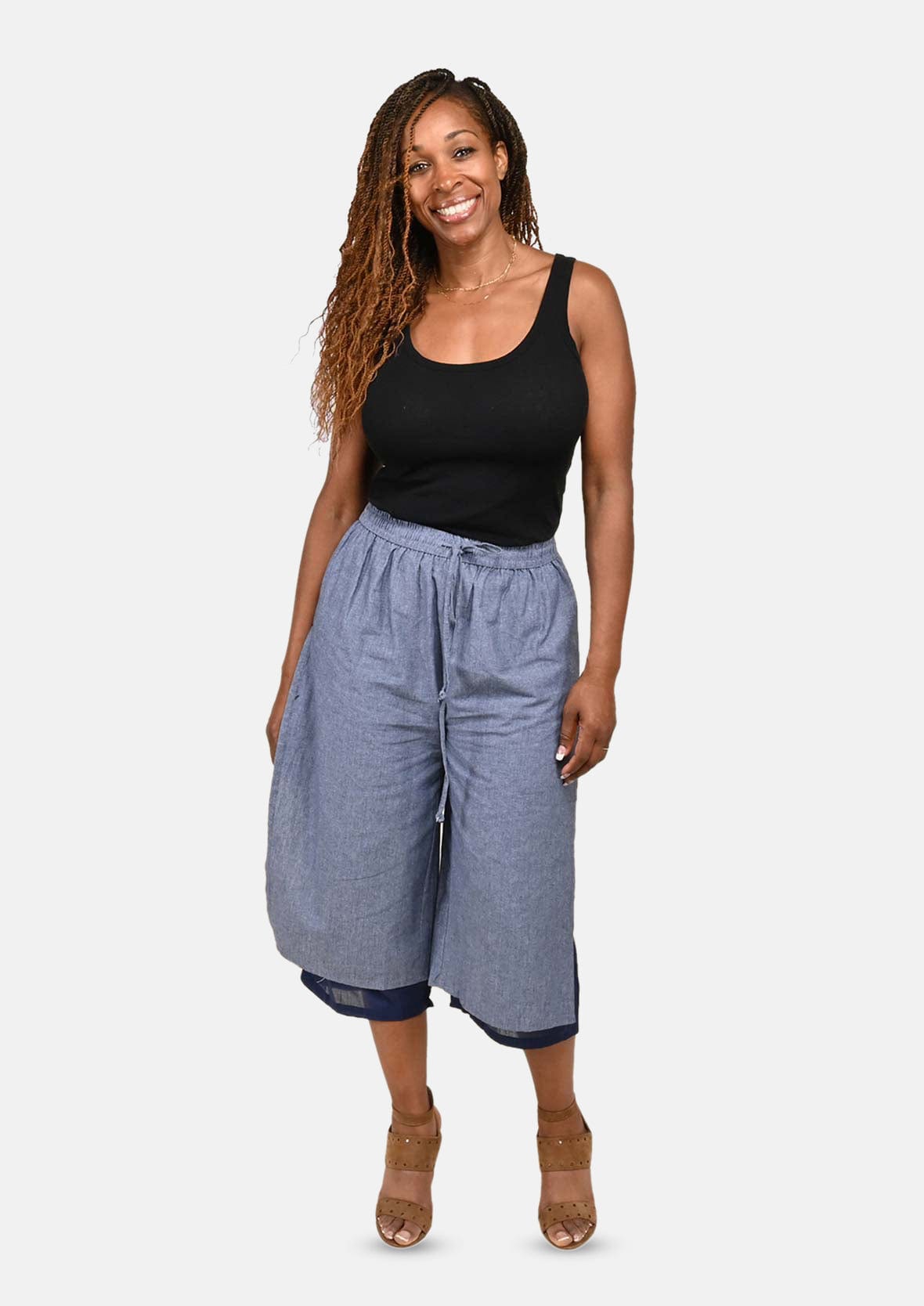 Cropped Pants With Side Slits