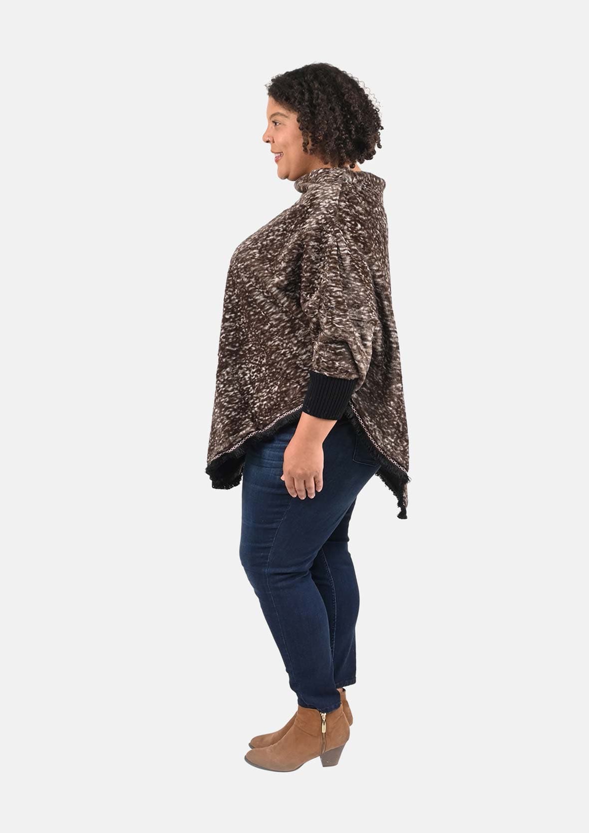 Faux-Fur Poncho With Lace Border